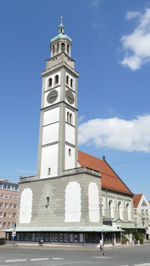 Perlachturm vom Rathausplatz